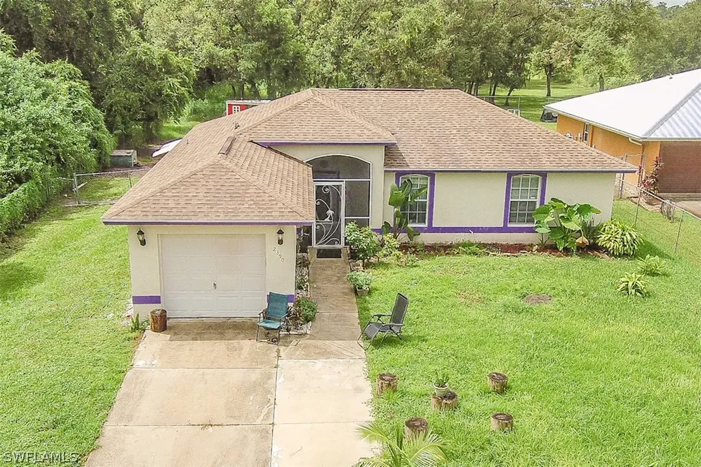 2390 6th Avenue SE Naples FL 34117