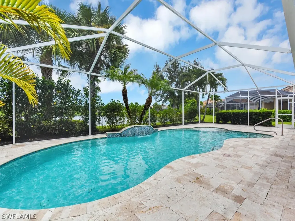8581 Julia Lane Naples FL 34114