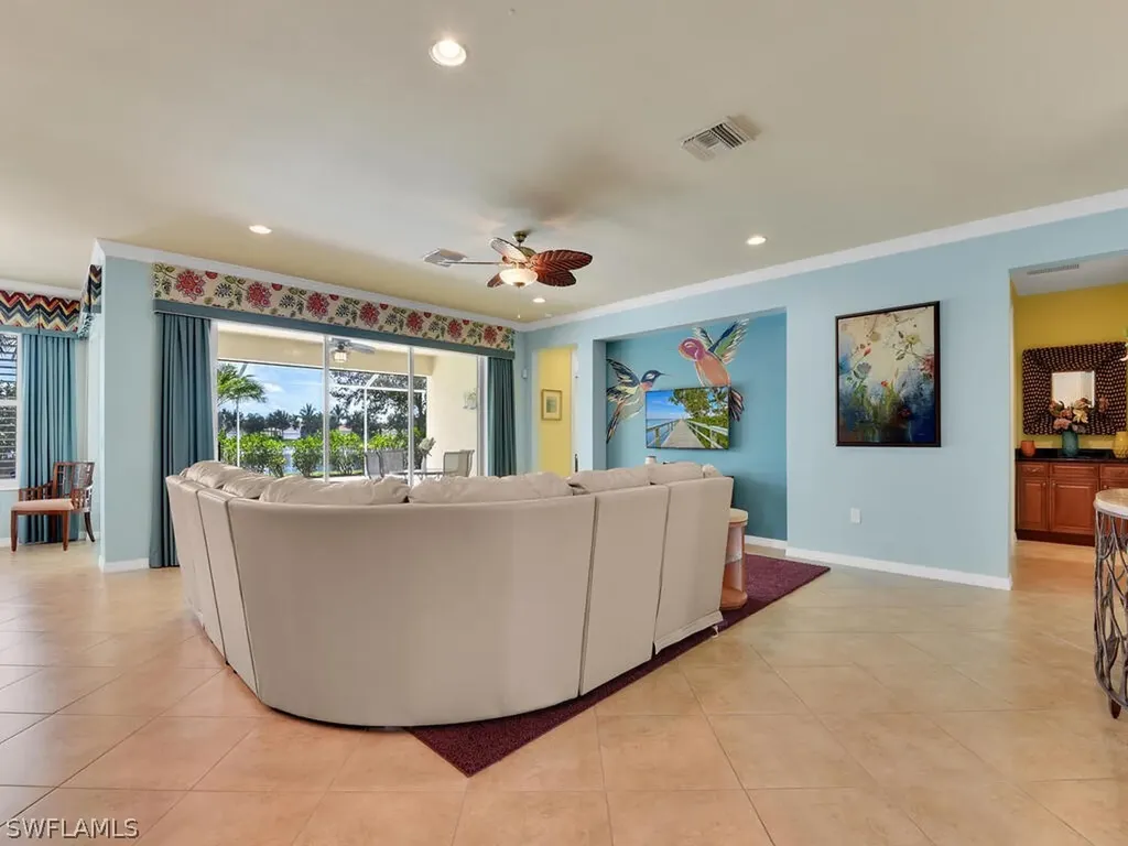 8581 Julia Lane Naples FL 34114