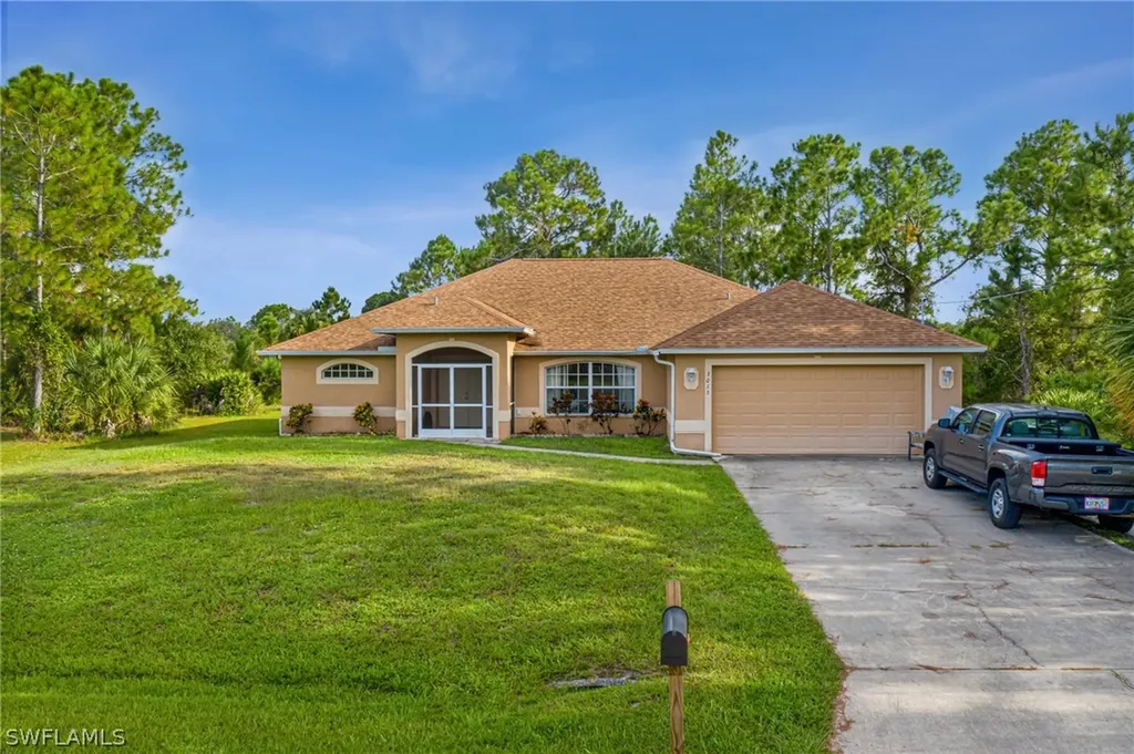 3015 39th Street W Lehigh Acres FL 33971