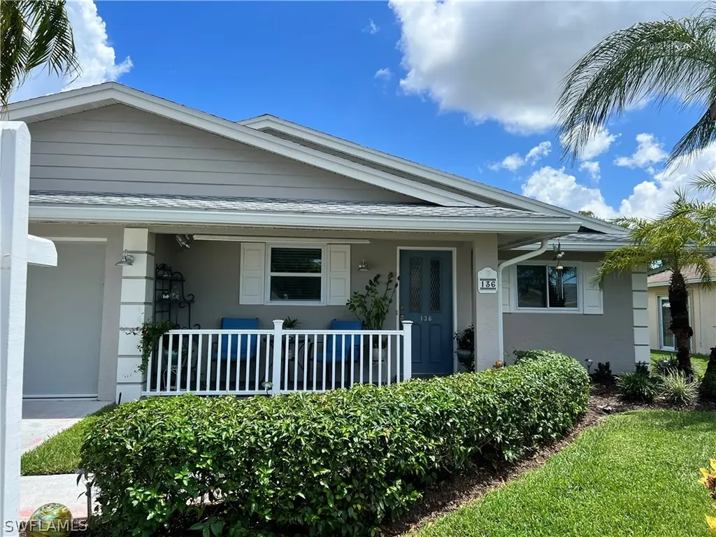 136 Bordeaux Circle Naples FL 34112