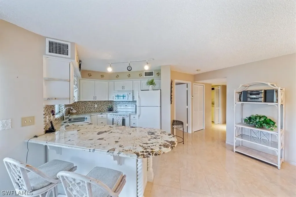 441 Quail Forest Boulevard Naples FL 34105