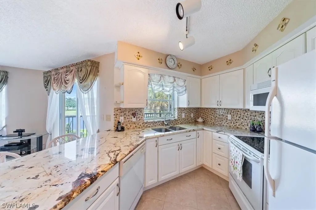 441 Quail Forest Boulevard Naples FL 34105
