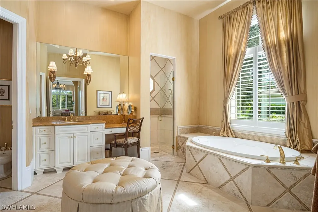 11406 Golden Eagle Court Naples FL 34120