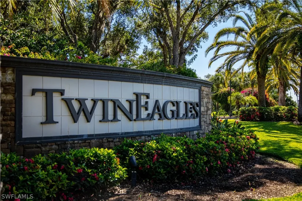 11406 Golden Eagle Court Naples FL 34120