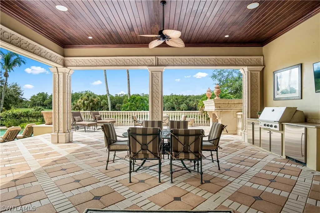 11406 Golden Eagle Court Naples FL 34120