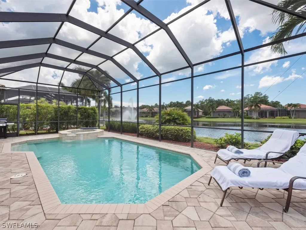 5996 Hammock Isle Circle Naples FL 34119