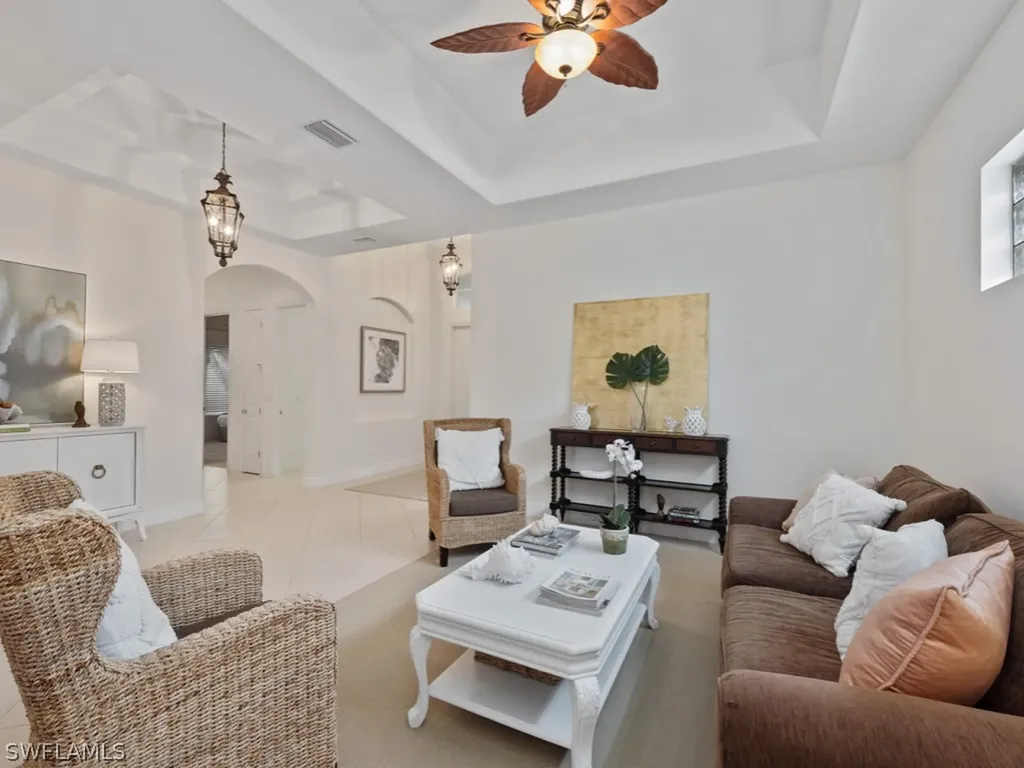 5996 Hammock Isle Circle Naples FL 34119