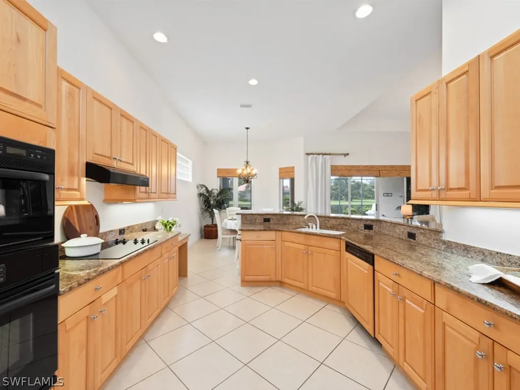 5996 Hammock Isle Circle Naples FL 34119