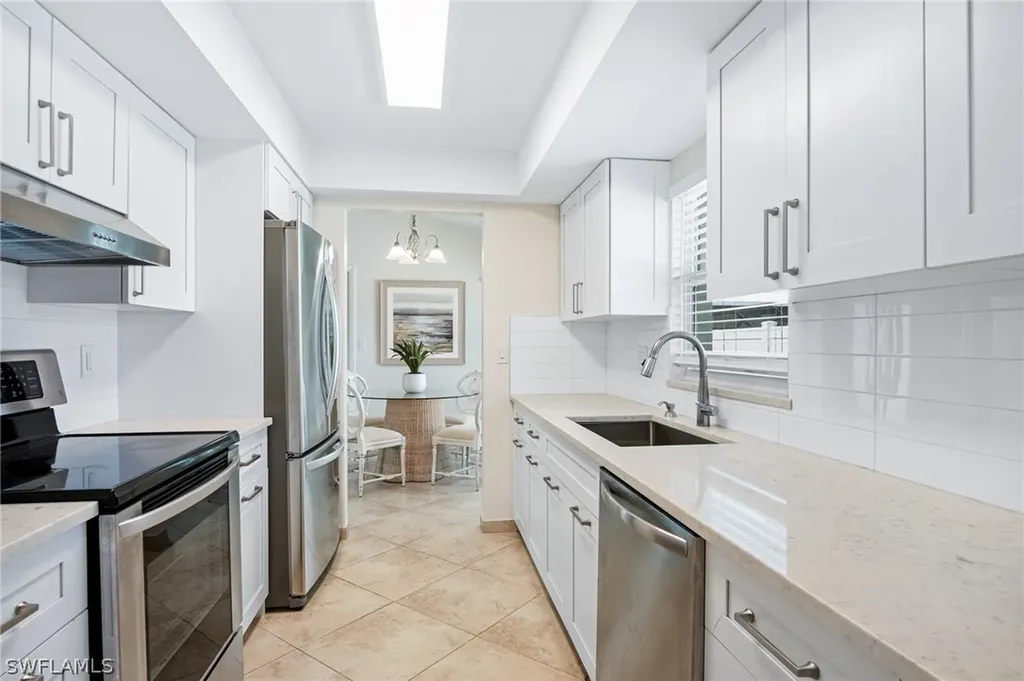 9675 7th Street N Naples FL 34108