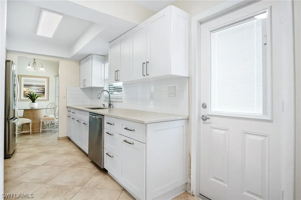 9675 7th Street N Naples FL 34108