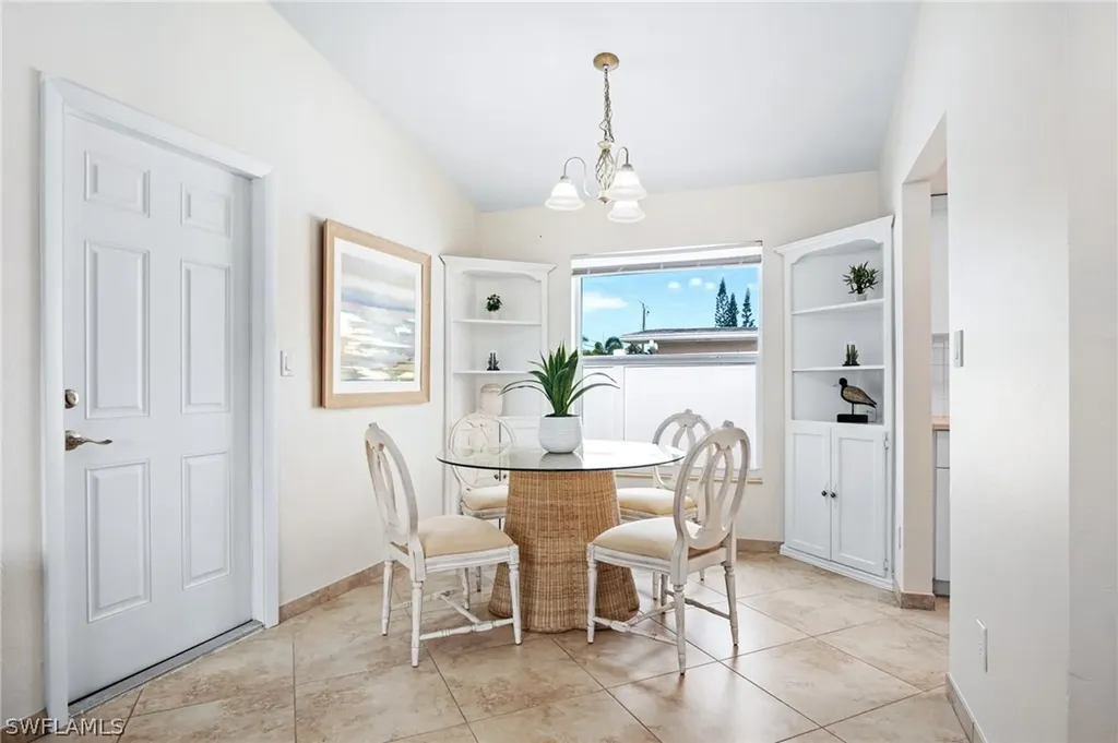 9675 7th Street N Naples FL 34108