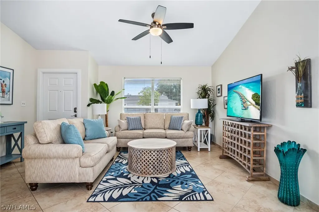 9675 7th Street N Naples FL 34108