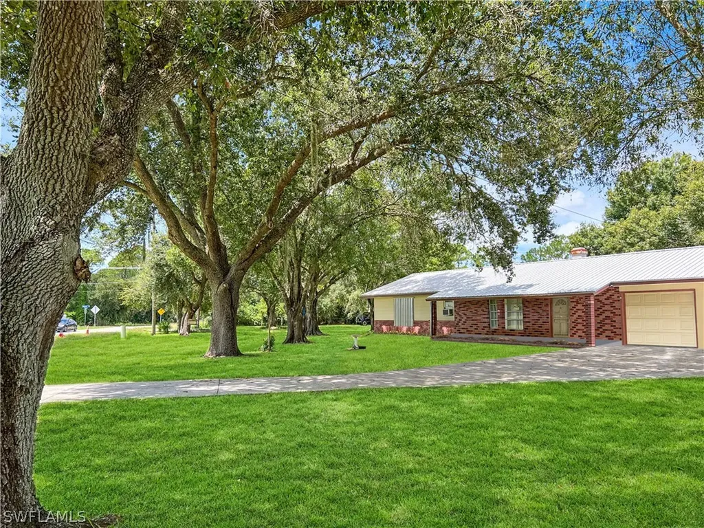 2260 Howard Road Labelle FL 33935