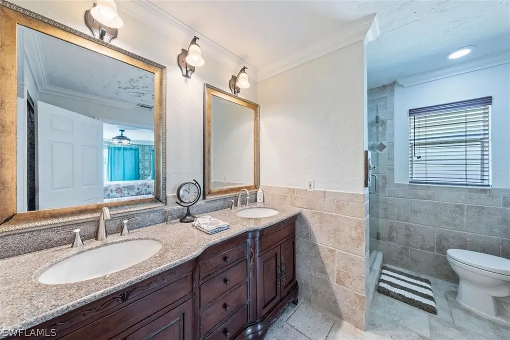 2344 Clipper Way Naples FL 34104