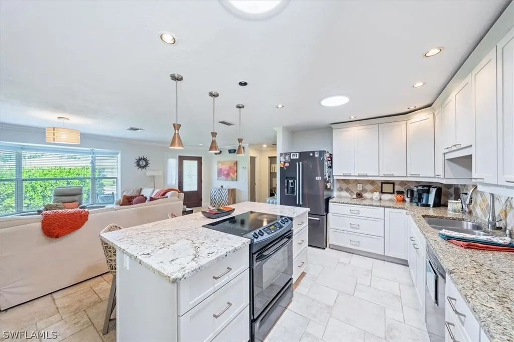 2344 Clipper Way Naples FL 34104