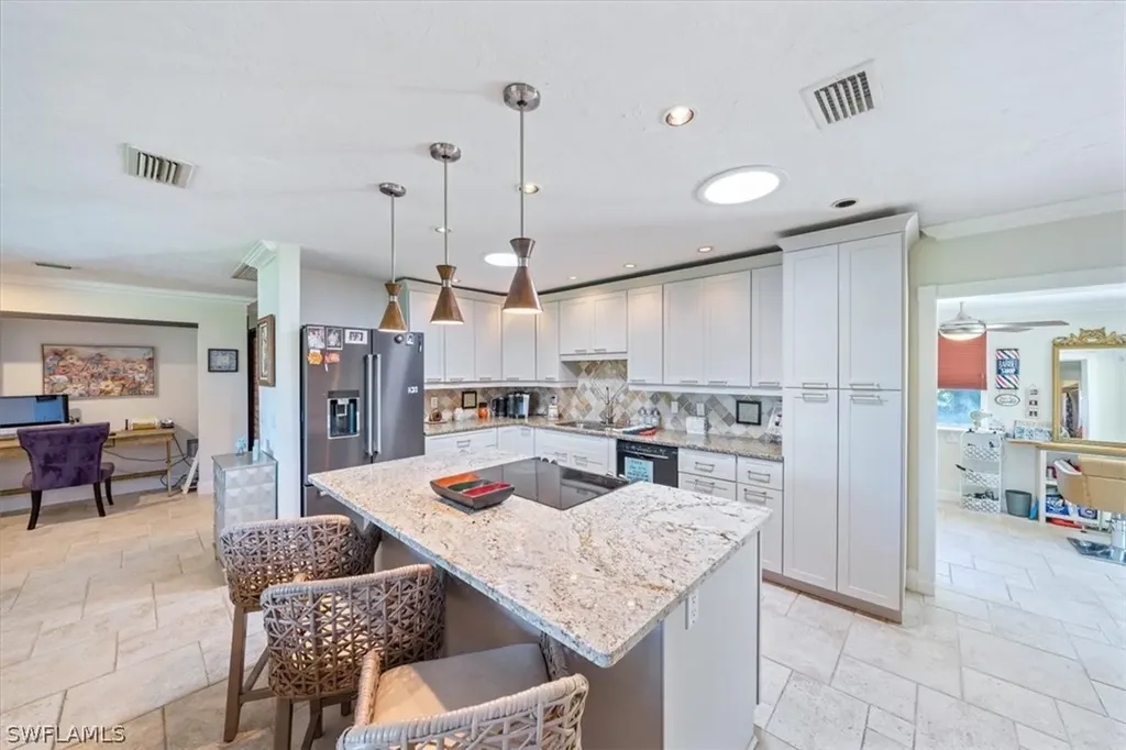 2344 Clipper Way Naples FL 34104