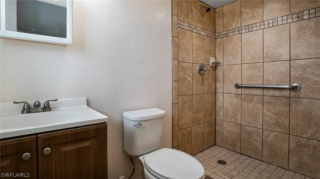 1709 Framingham Court Fort Myers FL 33907