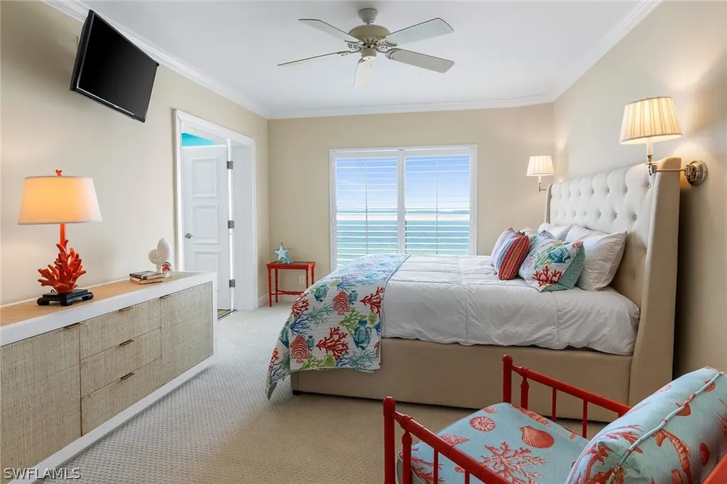 2777 Gulf Shore Boulevard N Naples FL 34103
