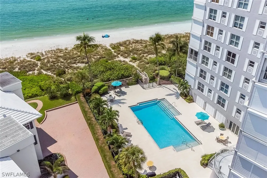 2777 Gulf Shore Boulevard N Naples FL 34103
