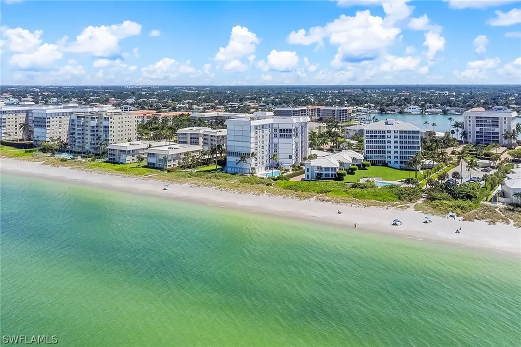2777 Gulf Shore Boulevard N Naples FL 34103