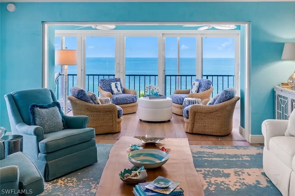 2777 Gulf Shore Boulevard N Naples FL 34103