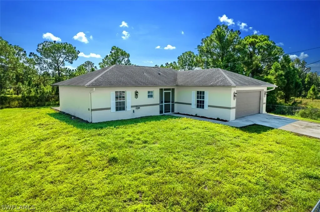 1137 Harris Avenue S Lehigh Acres FL 33974