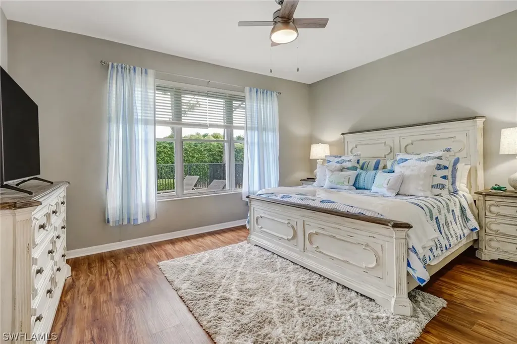 1725 Marsh Run Naples FL 34109