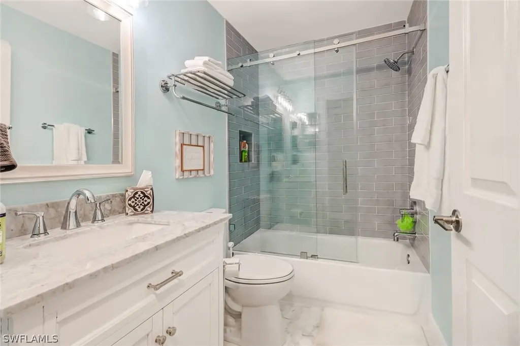 1725 Marsh Run Naples FL 34109