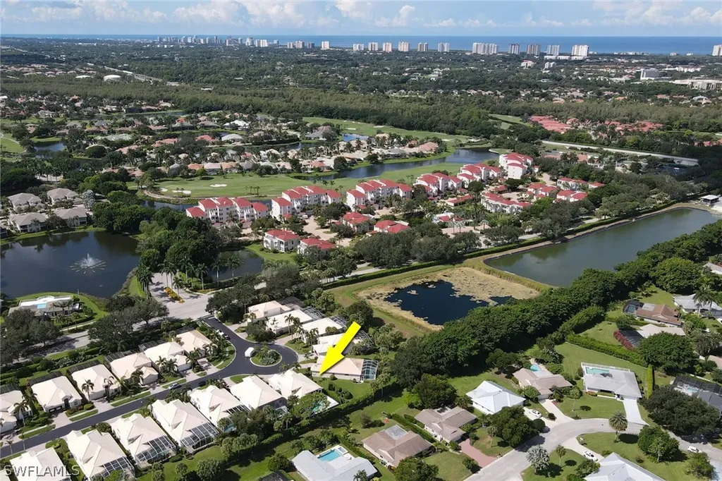 1725 Marsh Run Naples FL 34109
