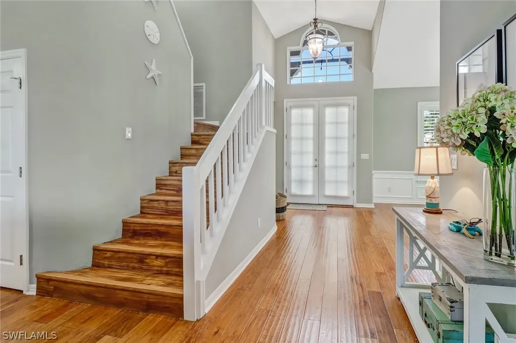 1725 Marsh Run Naples FL 34109