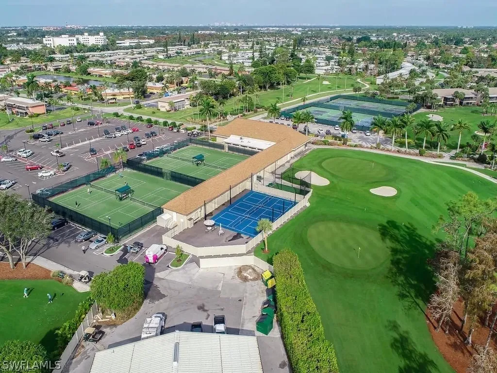 232 Palm Drive Naples FL 34112