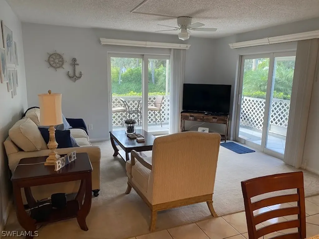 232 Palm Drive Naples FL 34112