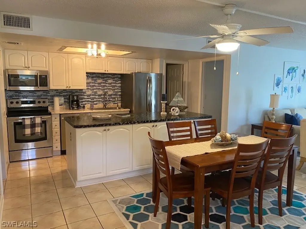232 Palm Drive Naples FL 34112