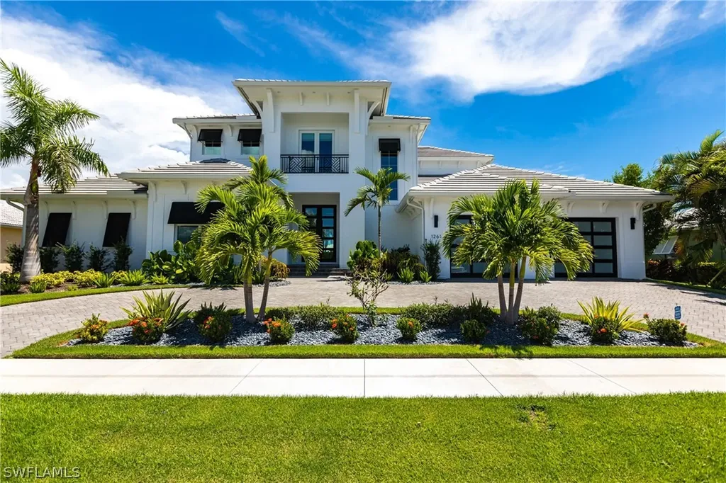 1261 Martinique Court Marco Island FL 34145