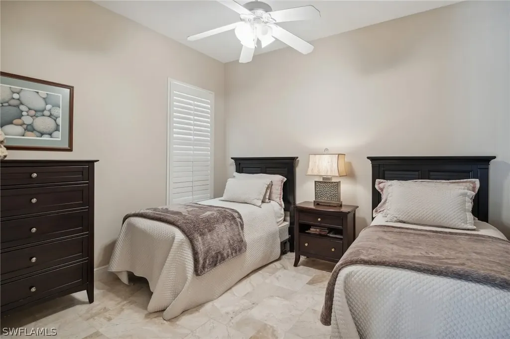 2922 Gilford Way Naples FL 34119