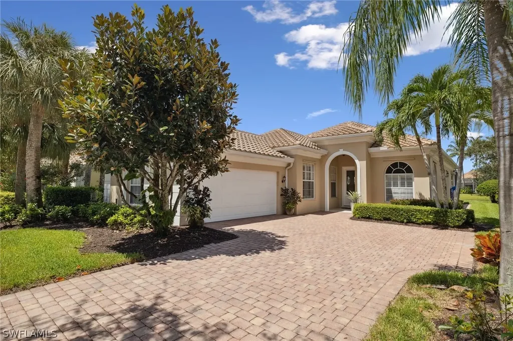 2922 Gilford Way Naples FL 34119