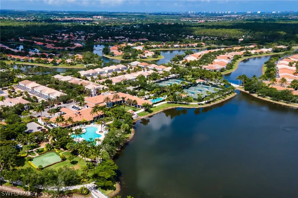 2922 Gilford Way Naples FL 34119