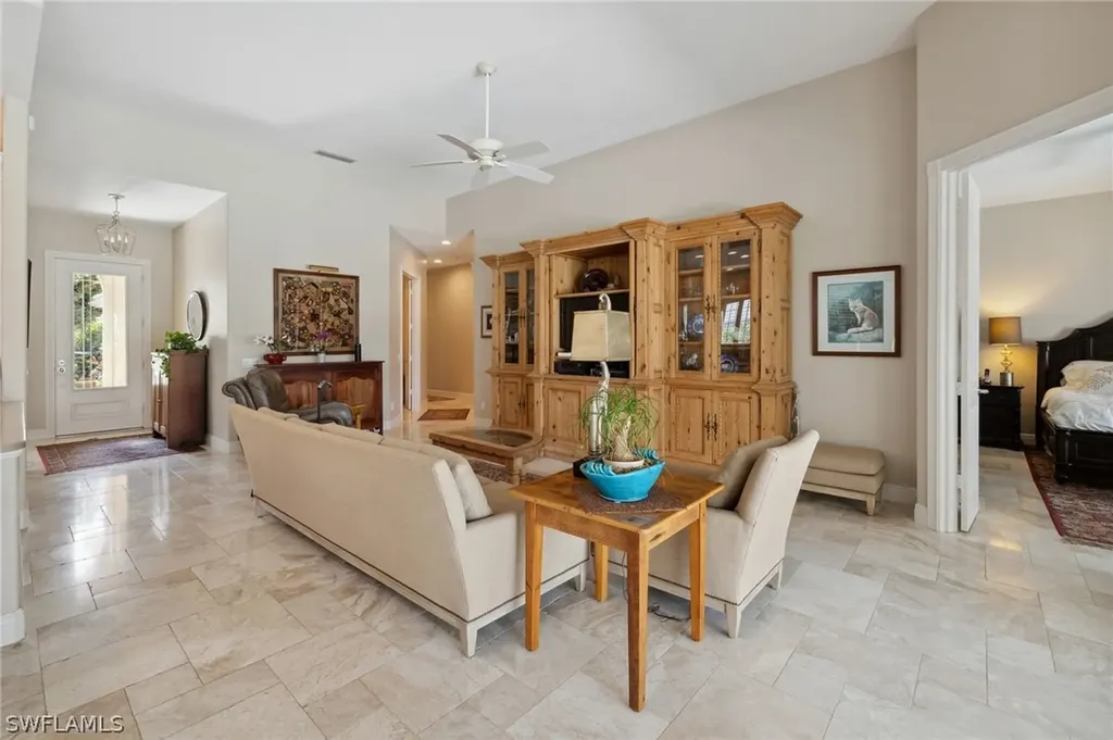 2922 Gilford Way Naples FL 34119
