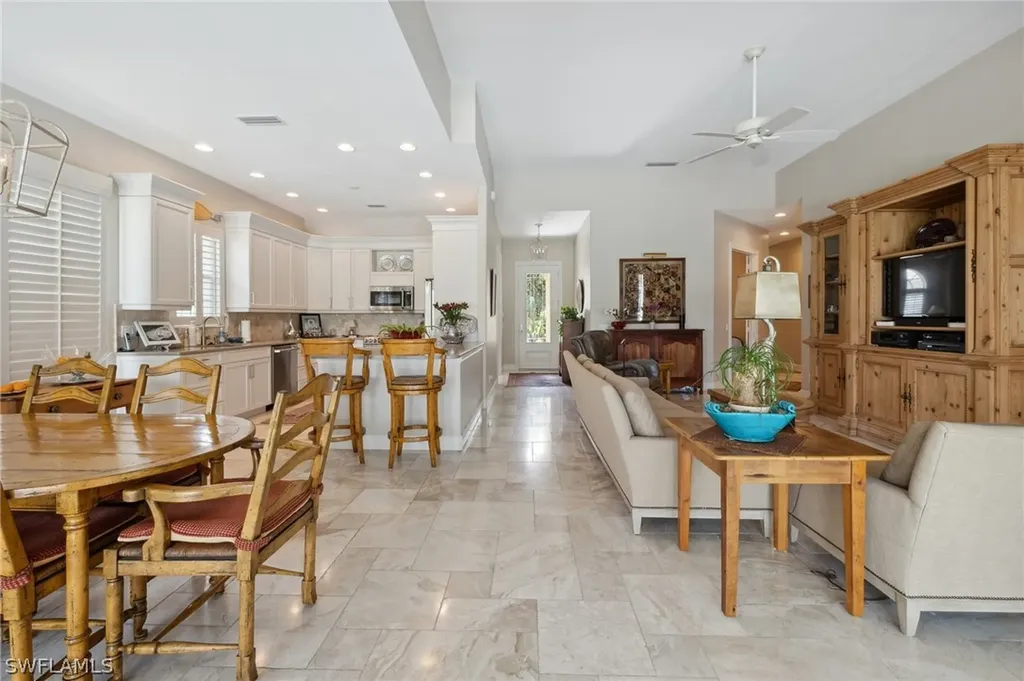 2922 Gilford Way Naples FL 34119