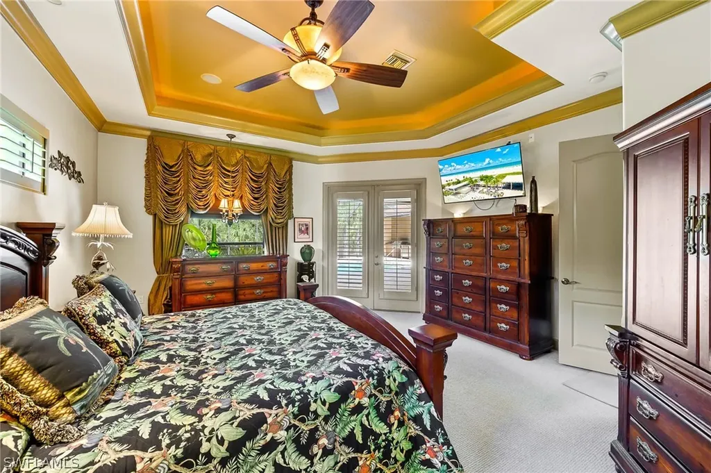 491 3rd Street SW Naples FL 34117
