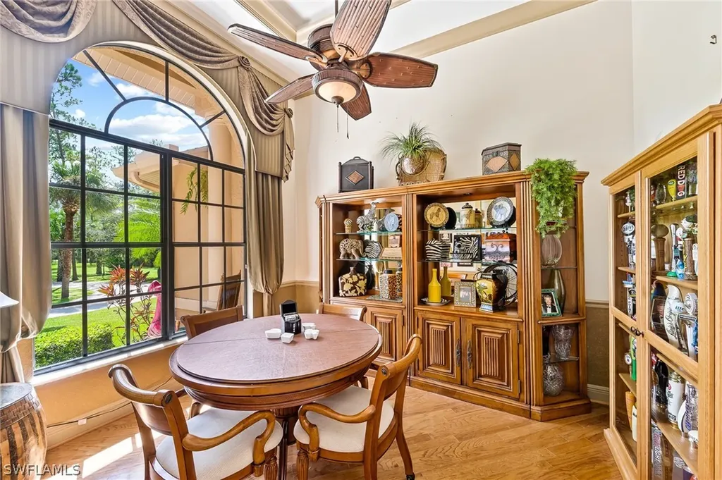 491 3rd Street SW Naples FL 34117