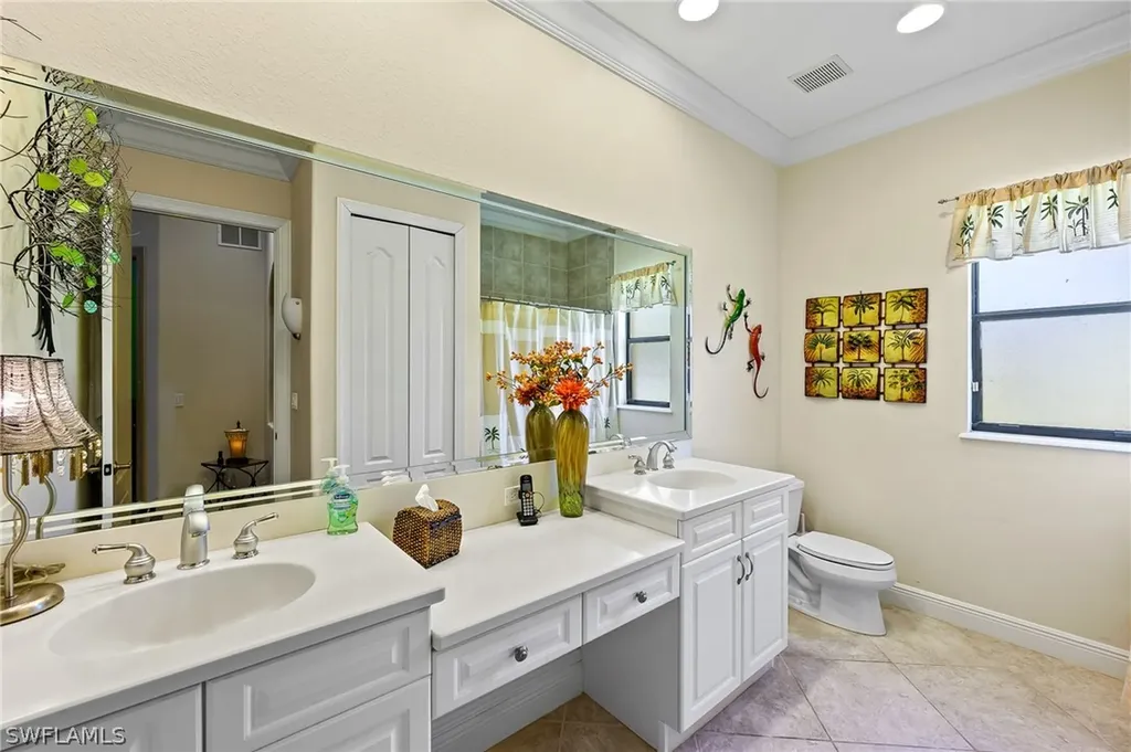 491 3rd Street SW Naples FL 34117