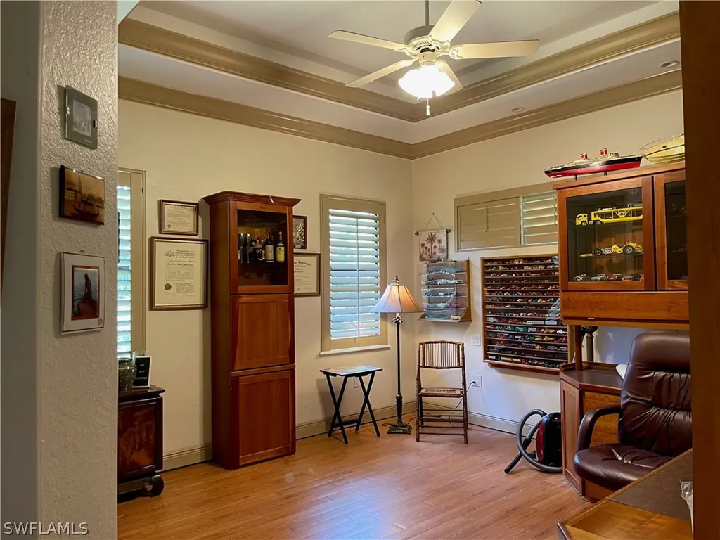 491 3rd Street SW Naples FL 34117