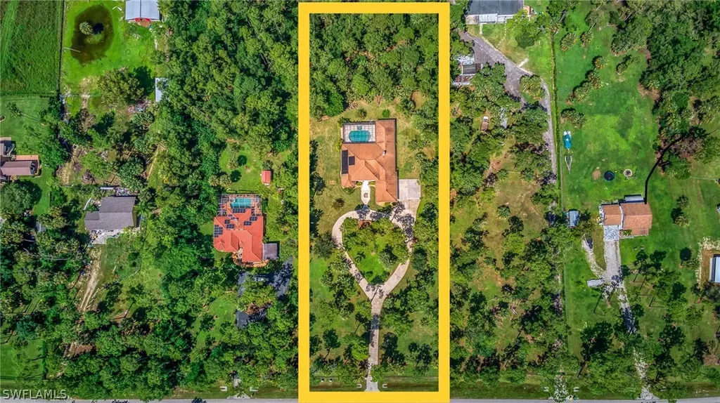 491 3rd Street SW Naples FL 34117