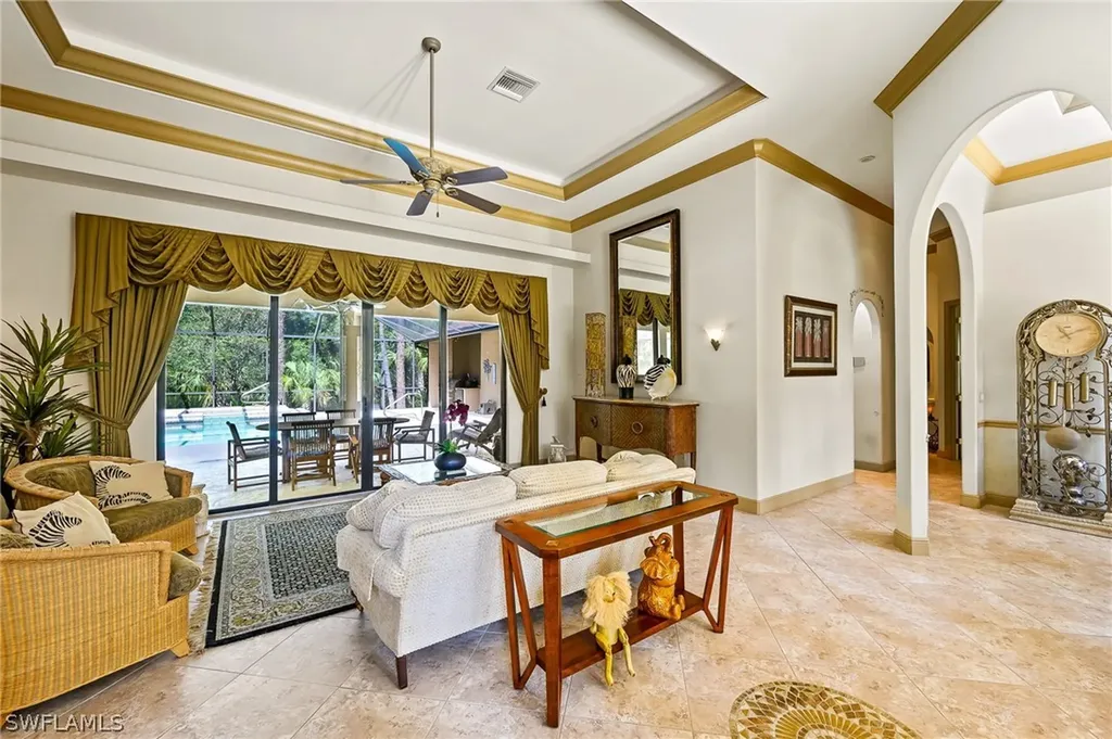 491 3rd Street SW Naples FL 34117