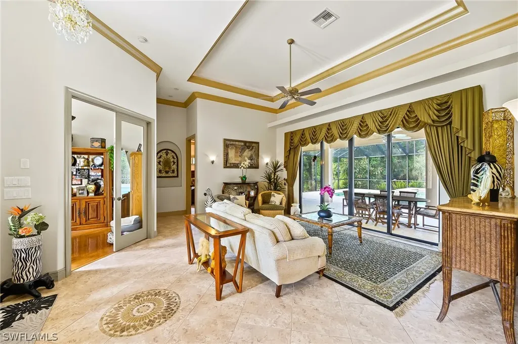 491 3rd Street SW Naples FL 34117