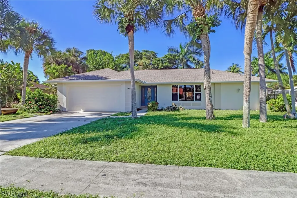 240 Saint Andrews Boulevard Naples FL 34113