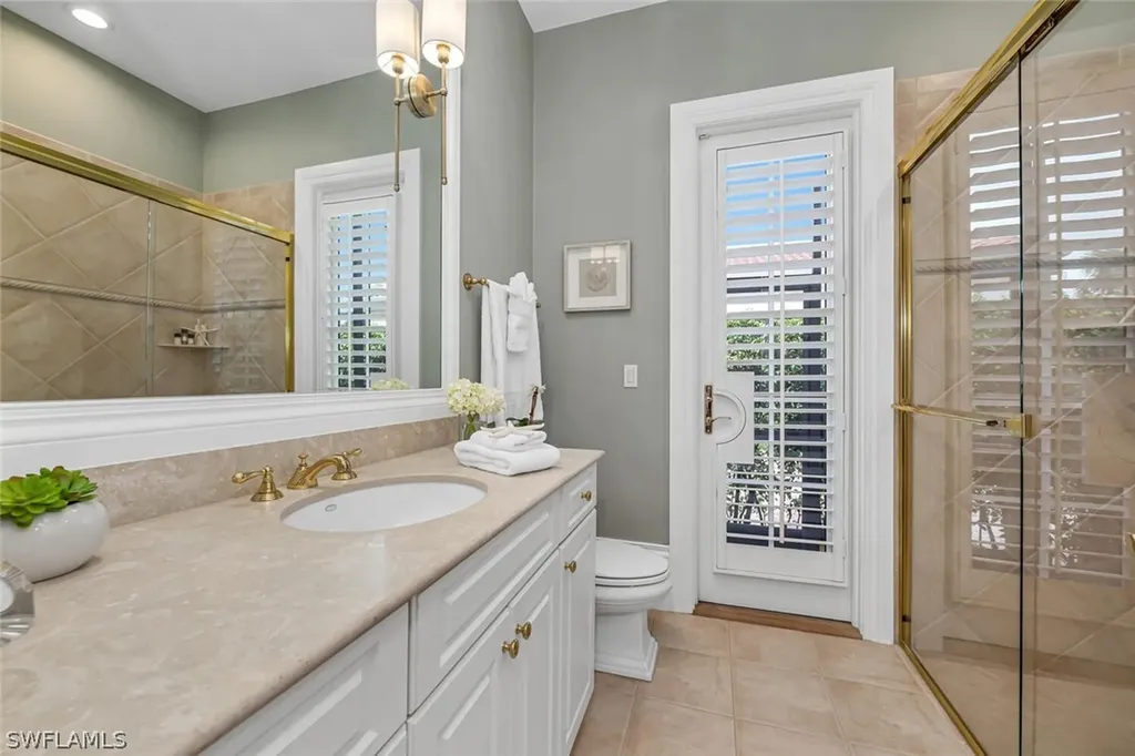 2523 Avila Lane Naples FL 34105