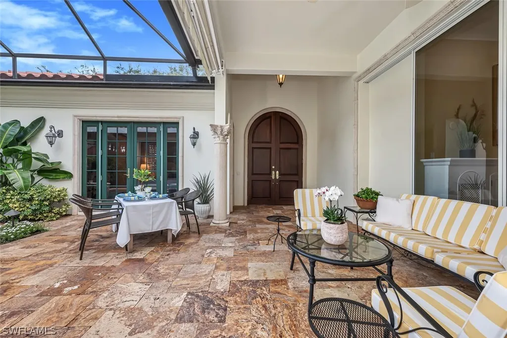 2523 Avila Lane Naples FL 34105